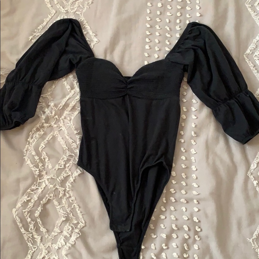 Puffed Sleeves Body Suit